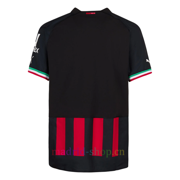 Camisa da casa do AC Milan 2022/23