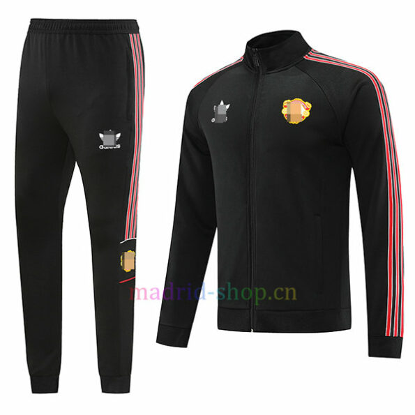 Manchester United tracksuit 2022/23