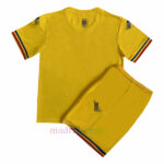 Conjunto de camisa infantil Romênia Home 2023